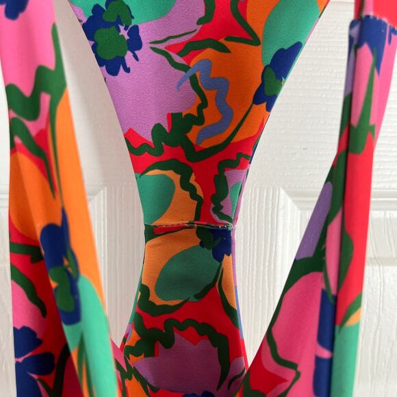 Skatie• ‘Kelly’ Bikini Bottoms in KIHEI Print - Picture 10 of 17